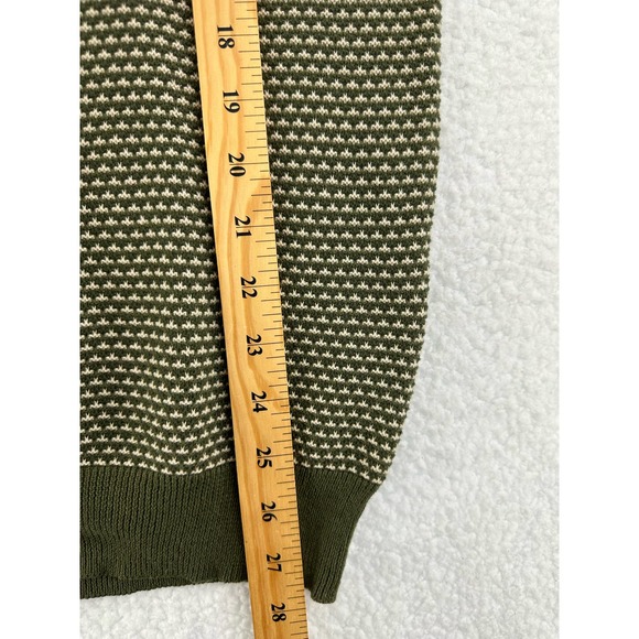 Club Room, Men's Elevated Tonal Texture Sweater Olive Size Small MSRP $65 - Picture 4 of 10